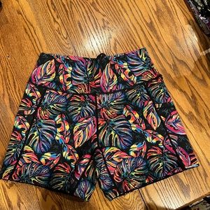 CVG Tropics 5” shorts